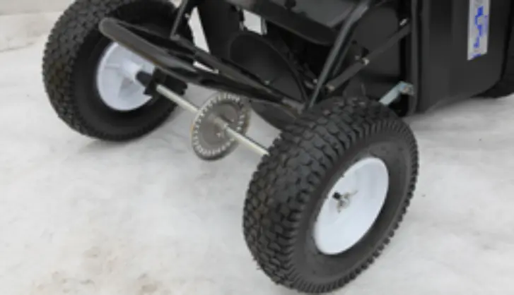 Salt Spreader Shot 4